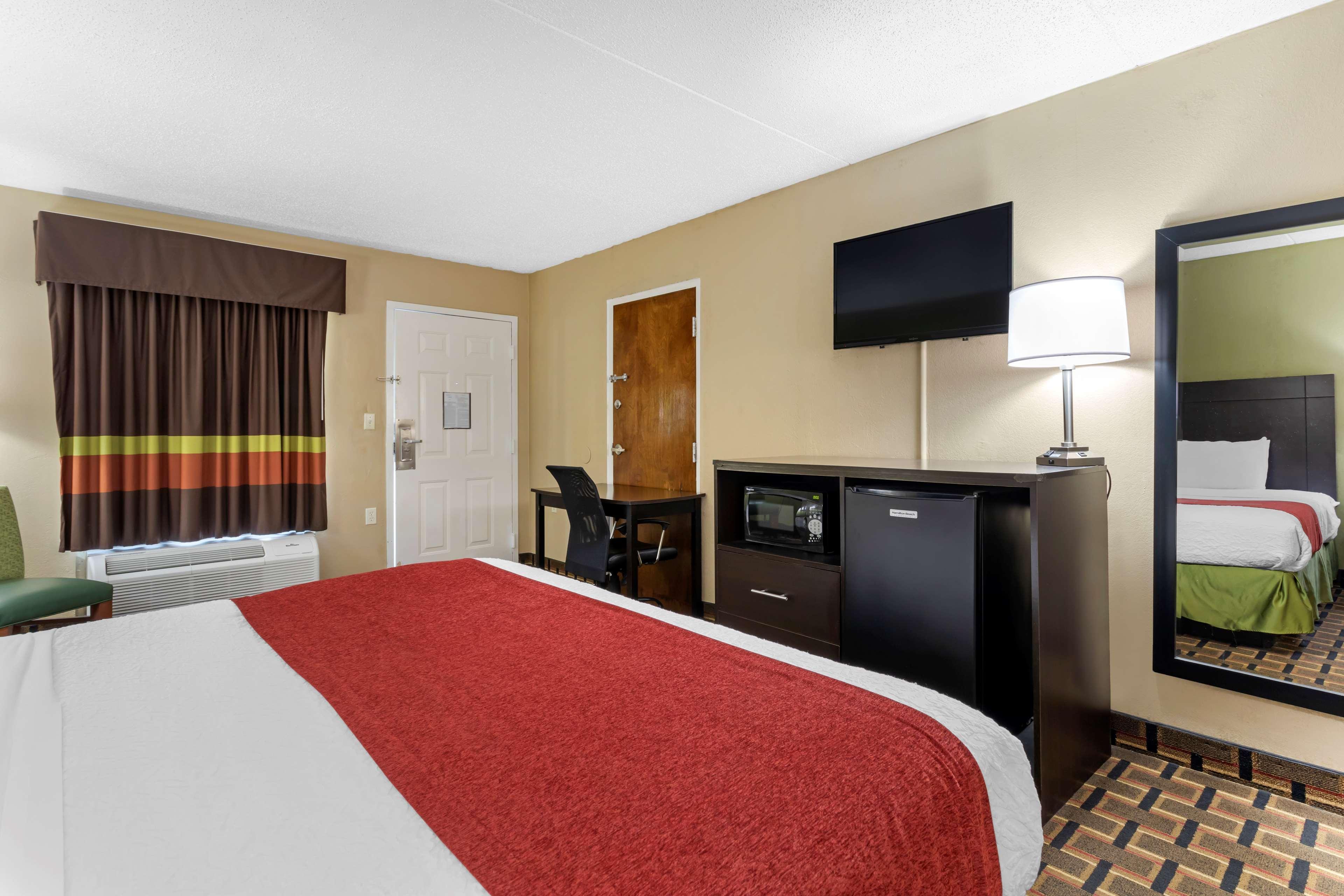 Surestay Hotel By Best Western Lenoir City Dış mekan fotoğraf
