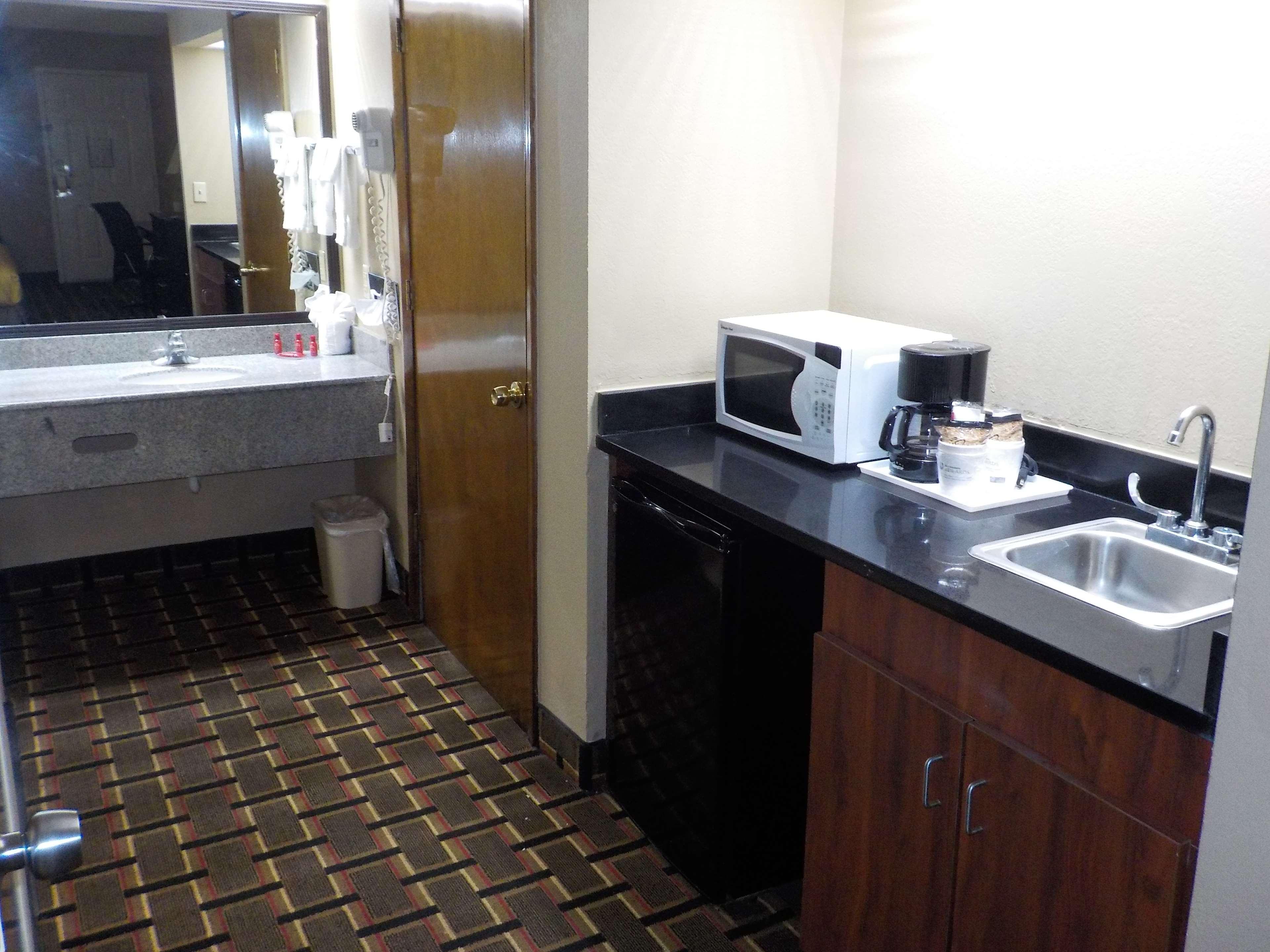 Surestay Hotel By Best Western Lenoir City Dış mekan fotoğraf
