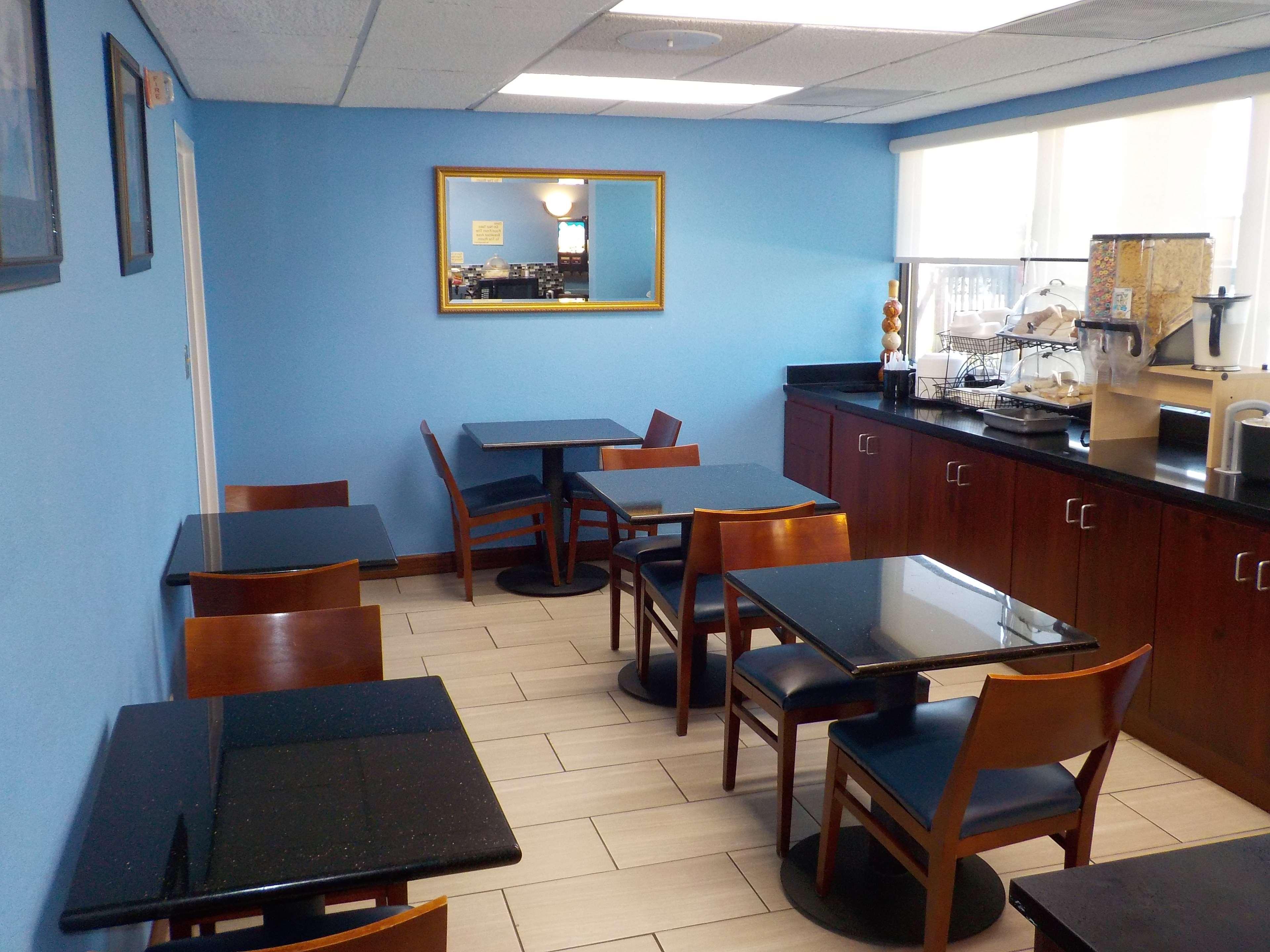 Surestay Hotel By Best Western Lenoir City Dış mekan fotoğraf