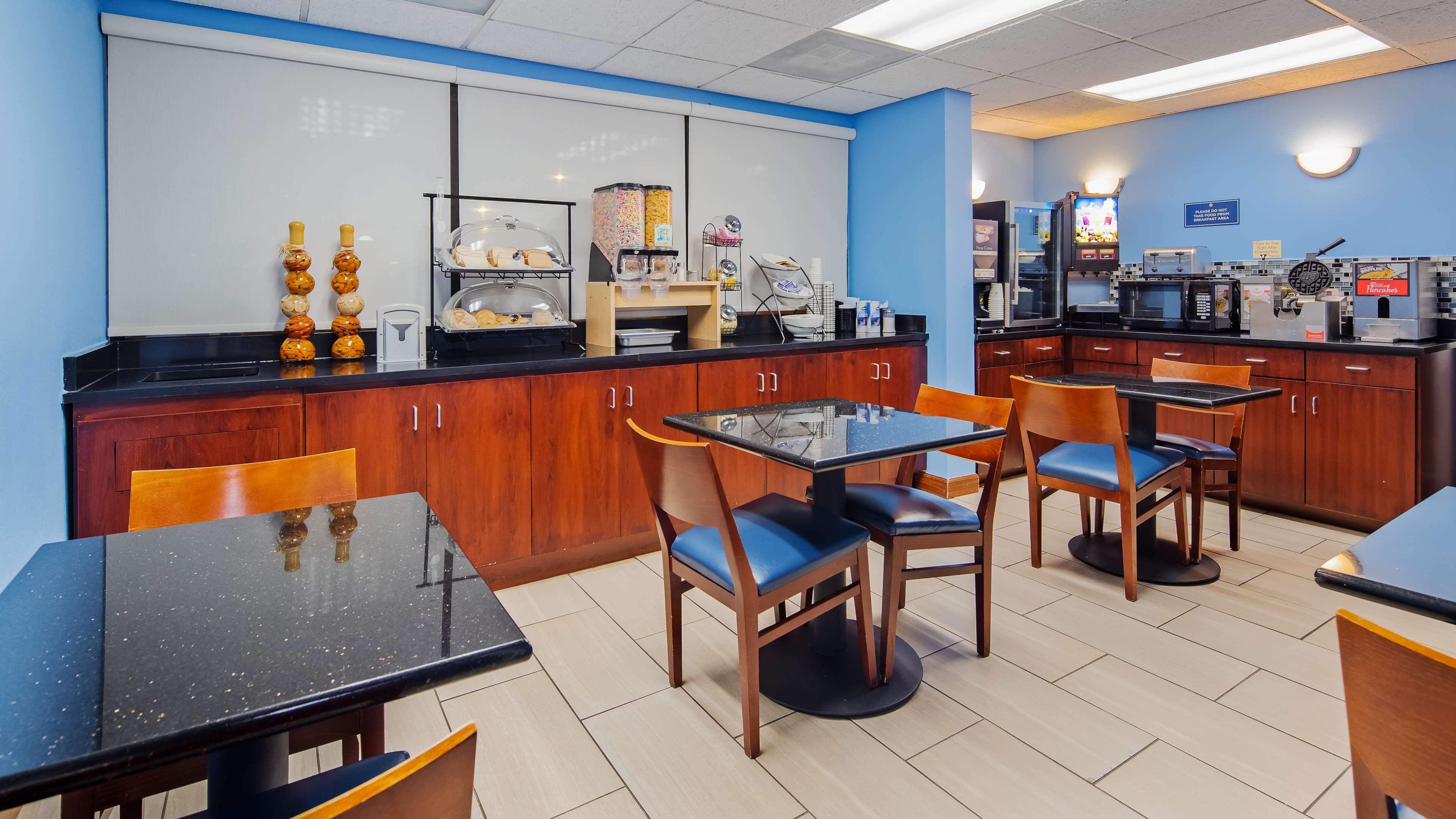 Surestay Hotel By Best Western Lenoir City Dış mekan fotoğraf