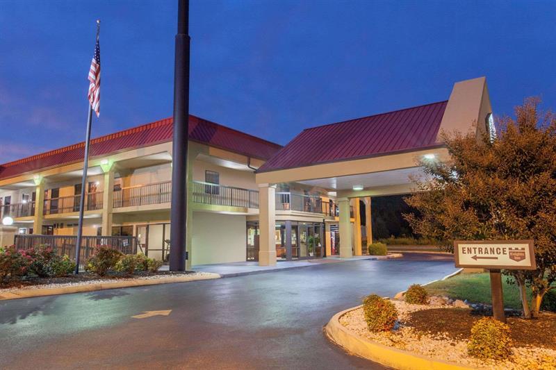 Surestay Hotel By Best Western Lenoir City Dış mekan fotoğraf