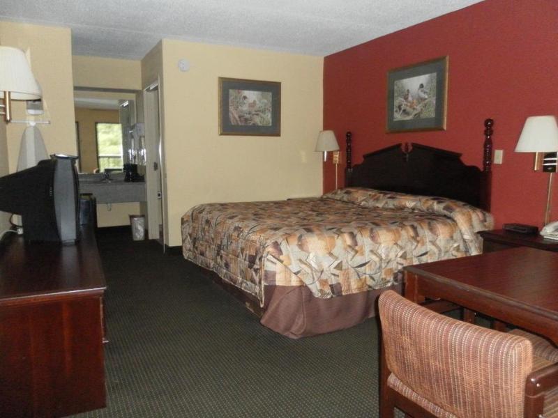 Surestay Hotel By Best Western Lenoir City Dış mekan fotoğraf
